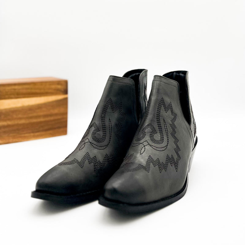 Hazel Blues® |  Kickin' Booties in Black