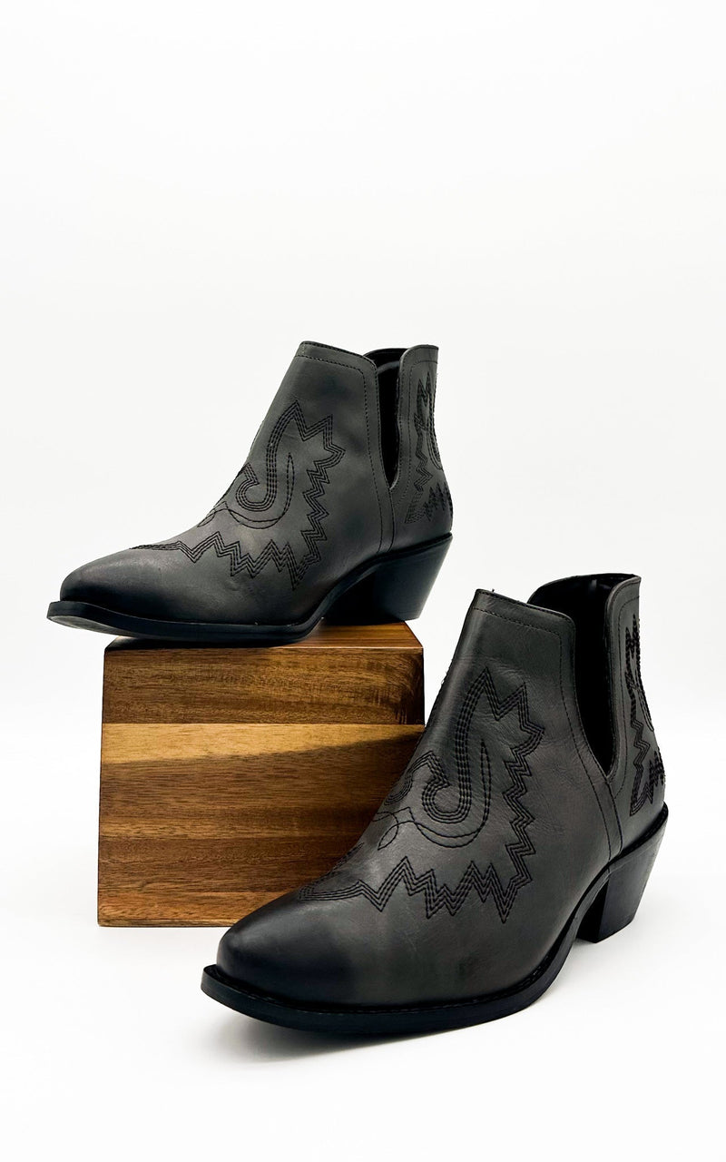 Hazel Blues® |  Kickin' Booties in Black