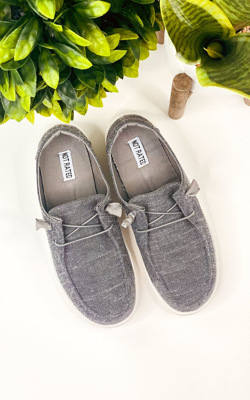 Hazel Blues® |  Maco Sneaker in Charcoal