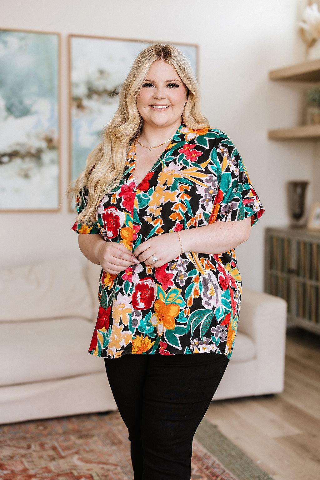 Hazel Blues® | Pretty in Paradise Floral Blouse - Hazel Blues®