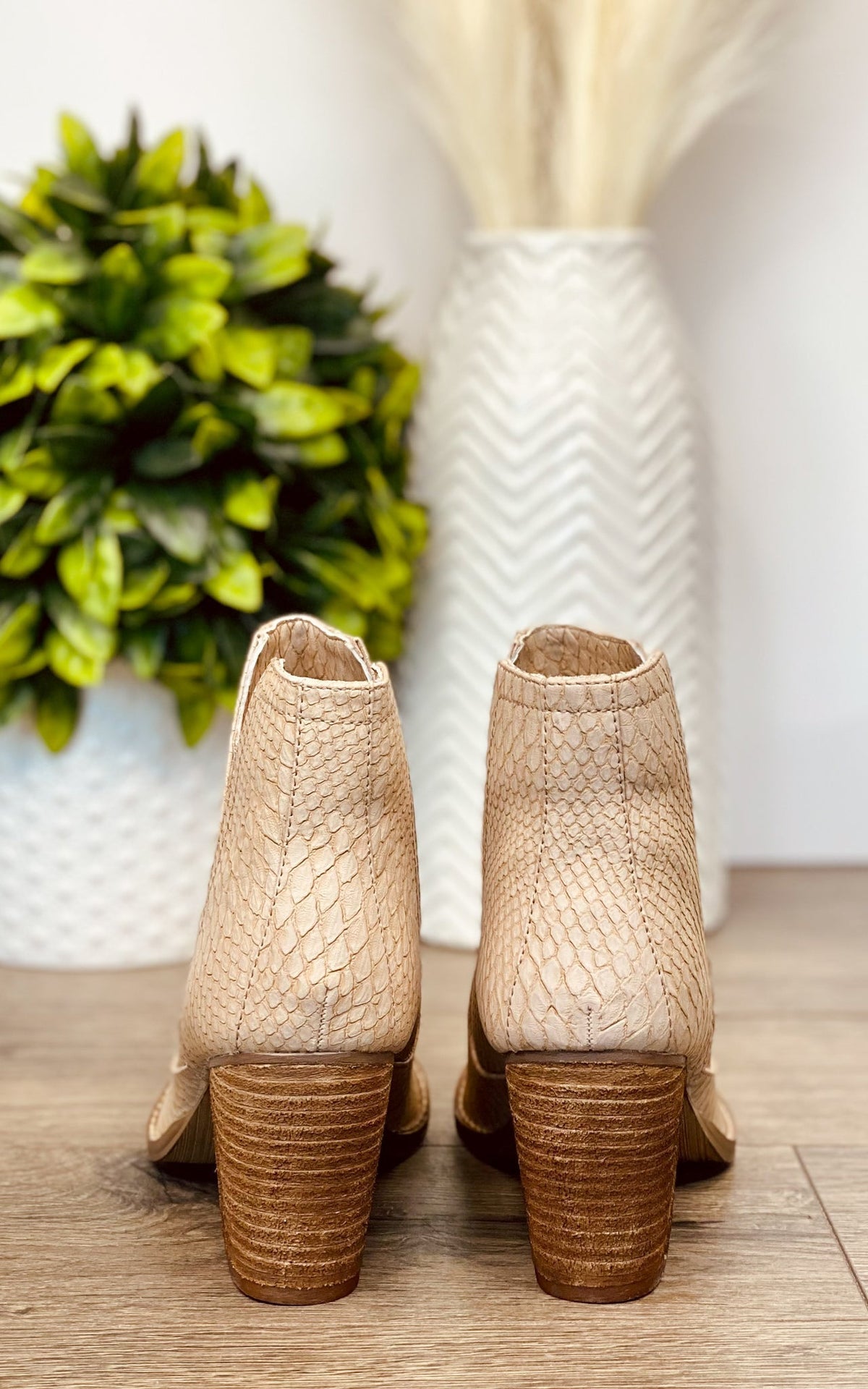 Hazel Blues® |  Tarim Bootie in Blush