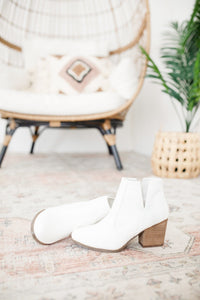 Hazel Blues® |  Tarim Bootie in White