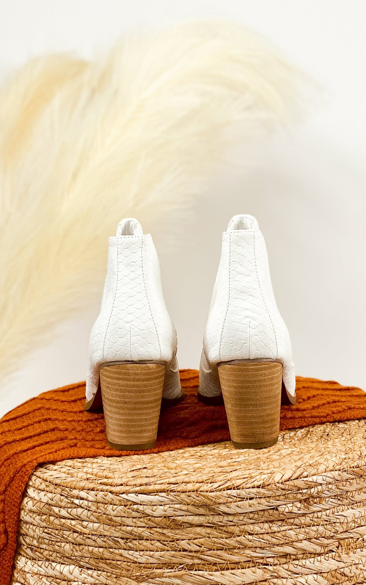 Hazel Blues® |  Tarim Bootie in White