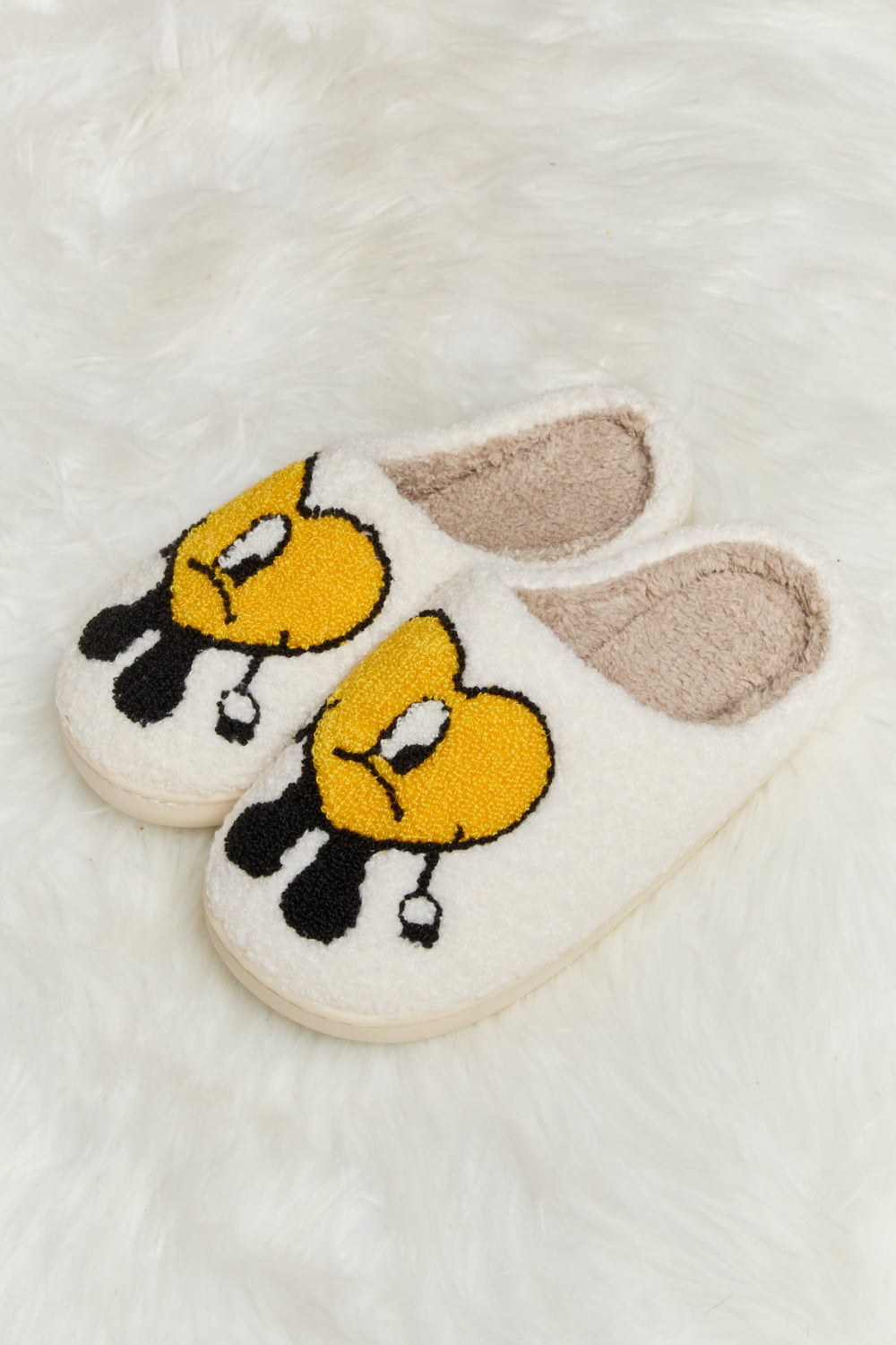 Hazel Blues® |  Melody Love Heart Print Plush Slippers