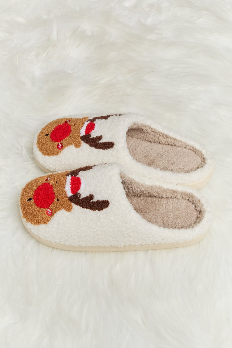 Hazel Blues® |  Melody Rudolph Print Plush Slide Slippers