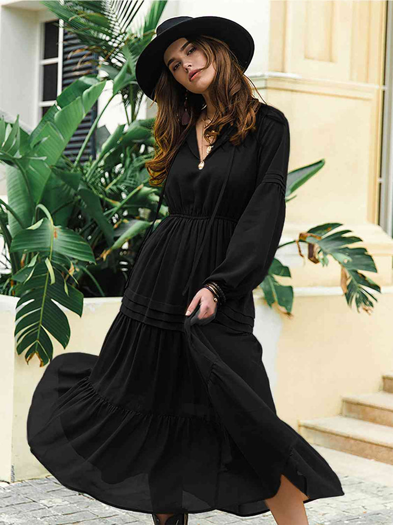 MIDI TIERED FLOWY DRESS Fuchsia / S MIDI TIERED FLOWY DRESS Fuchsia / S