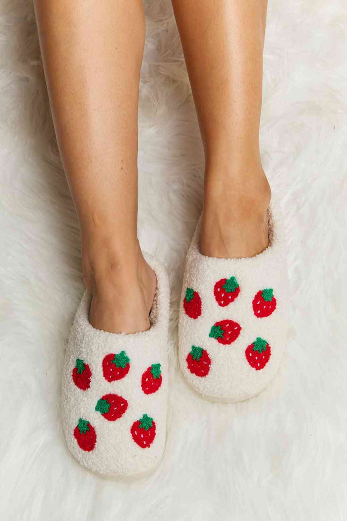 Hazel Blues® |  Melody Printed Plush Slide Slippers