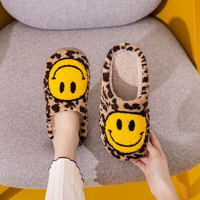 Hazel Blues® |  Melody Smiley Face Leopard Slippers