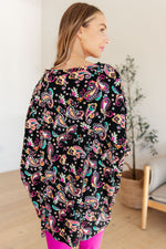 Hazel Blues® |  Essential Blouse in Black and Pink Paisley