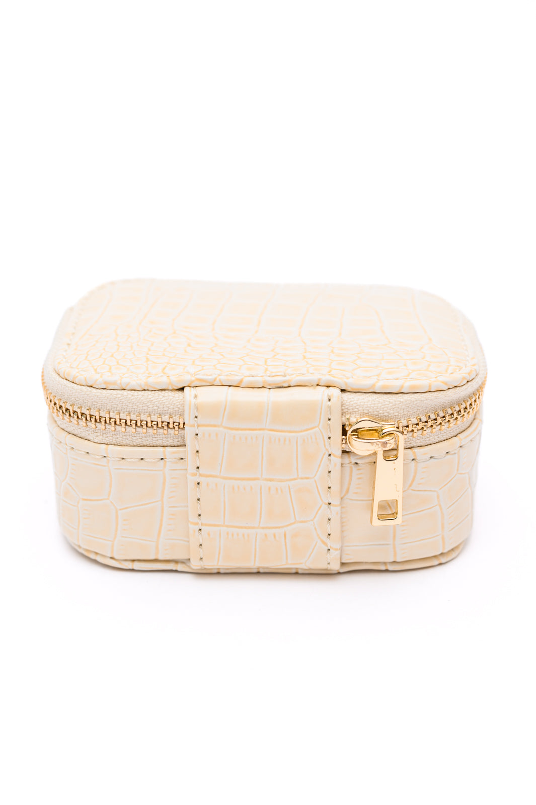 Hazel Blues® |  Travel Jewelry Case in Cream Snakeskin