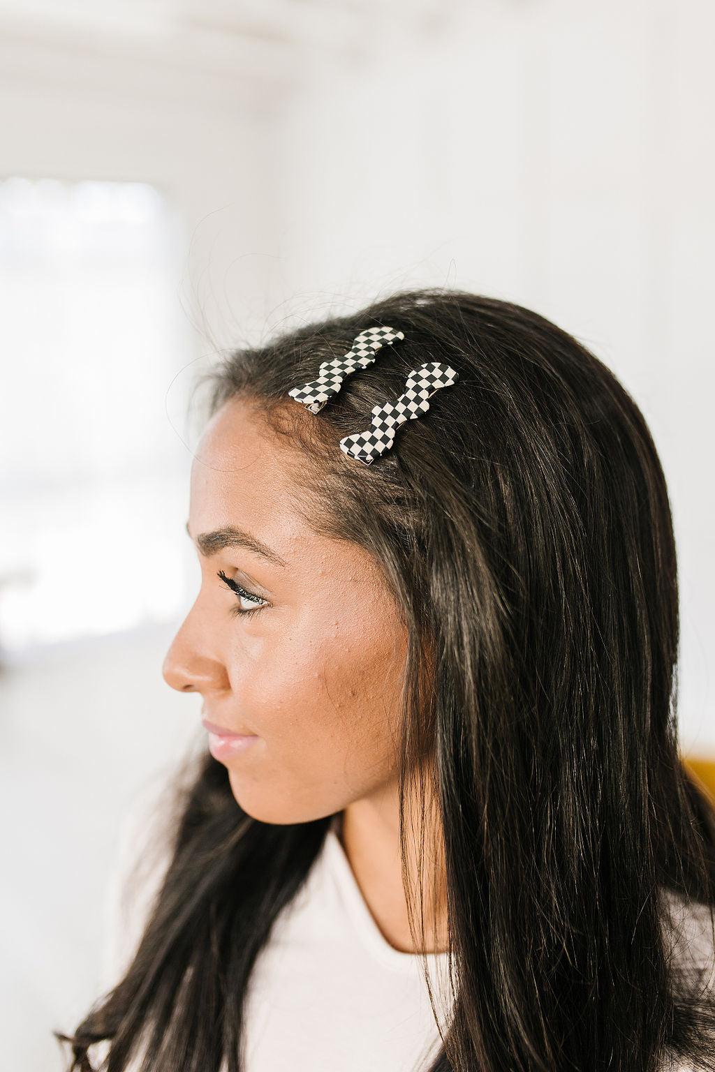 Hazel Blues® | Wavy Clip Set in Checkered Black - Hazel Blues®