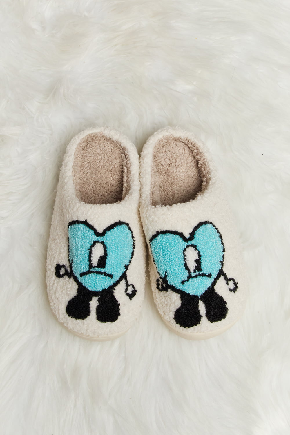 Hazel Blues® |  Melody Love Heart Print Plush Slippers