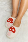 Hazel Blues® |  Melody Mushroom Print Plush Slide Slippers